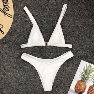 Push Up Triangle Cheeky Bikini Front Clasp NWT